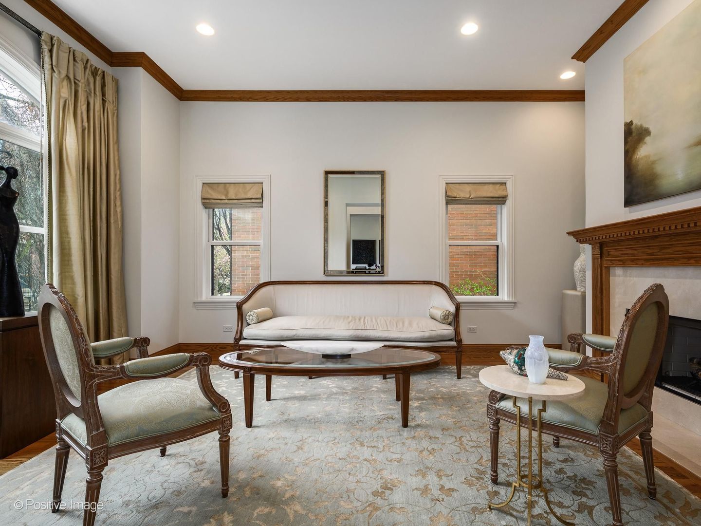 2664 North Hartland Court Chicago IL 60614