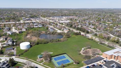 654 Easton Lane Elk Grove Village IL 60007