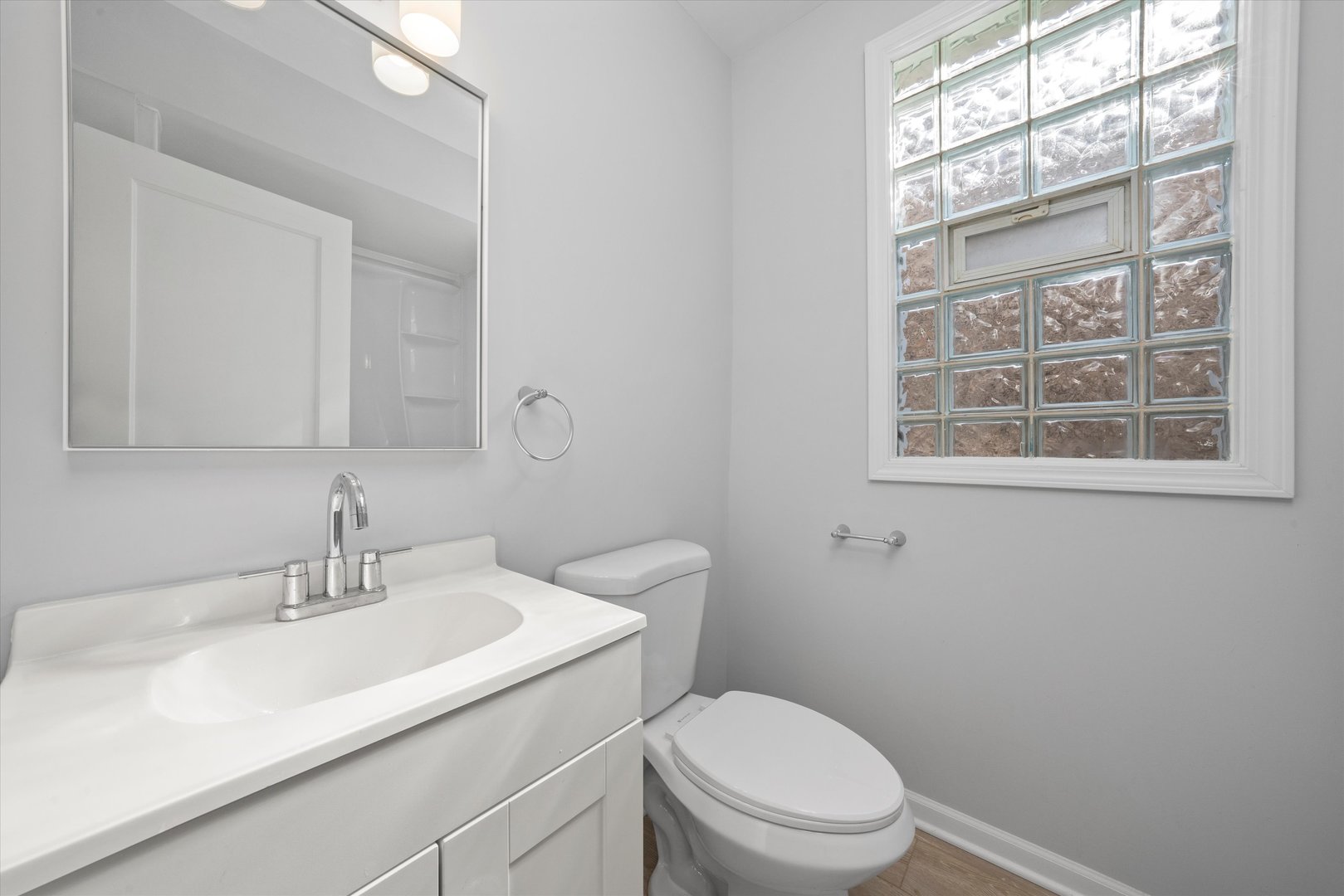 432 East 88th Street Chicago IL 60619