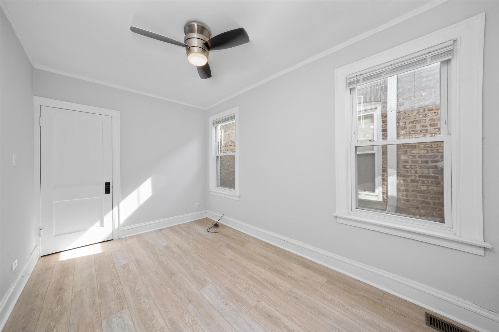 432 East 88th Street Chicago IL 60619