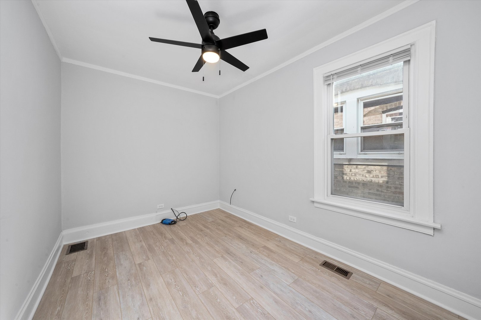 432 East 88th Street Chicago IL 60619