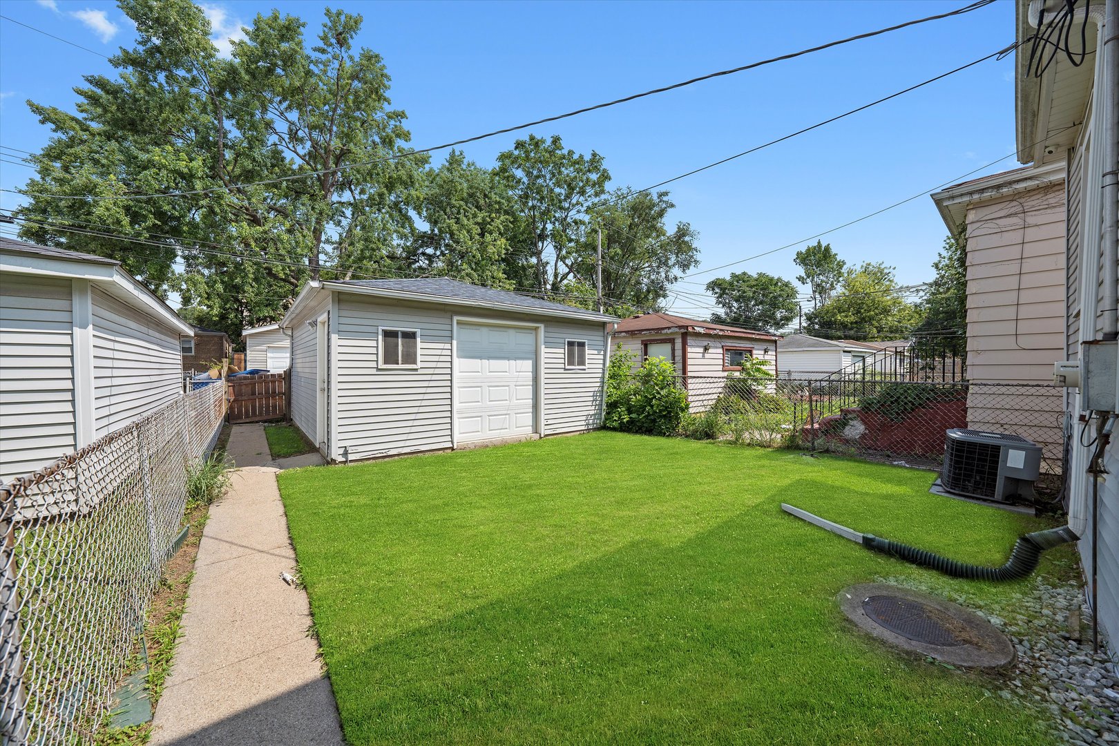 432 East 88th Street Chicago IL 60619