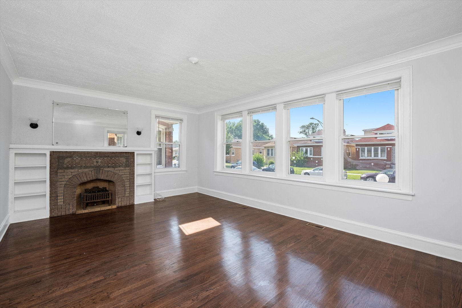 432 East 88th Street Chicago IL 60619