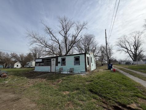 538 North Austin Street Paris IL 61944
