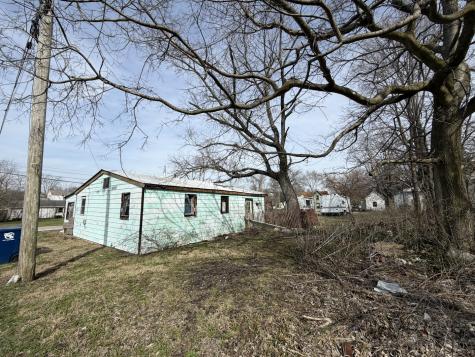 538 North Austin Street Paris IL 61944