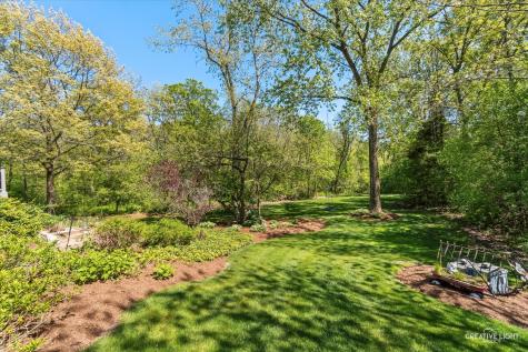 8N419 Sunny Hill Circle Elgin IL 60124