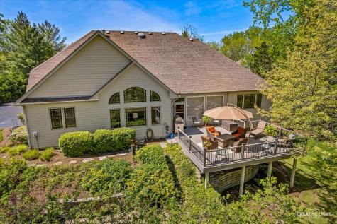 8N419 Sunny Hill Circle Elgin IL 60124
