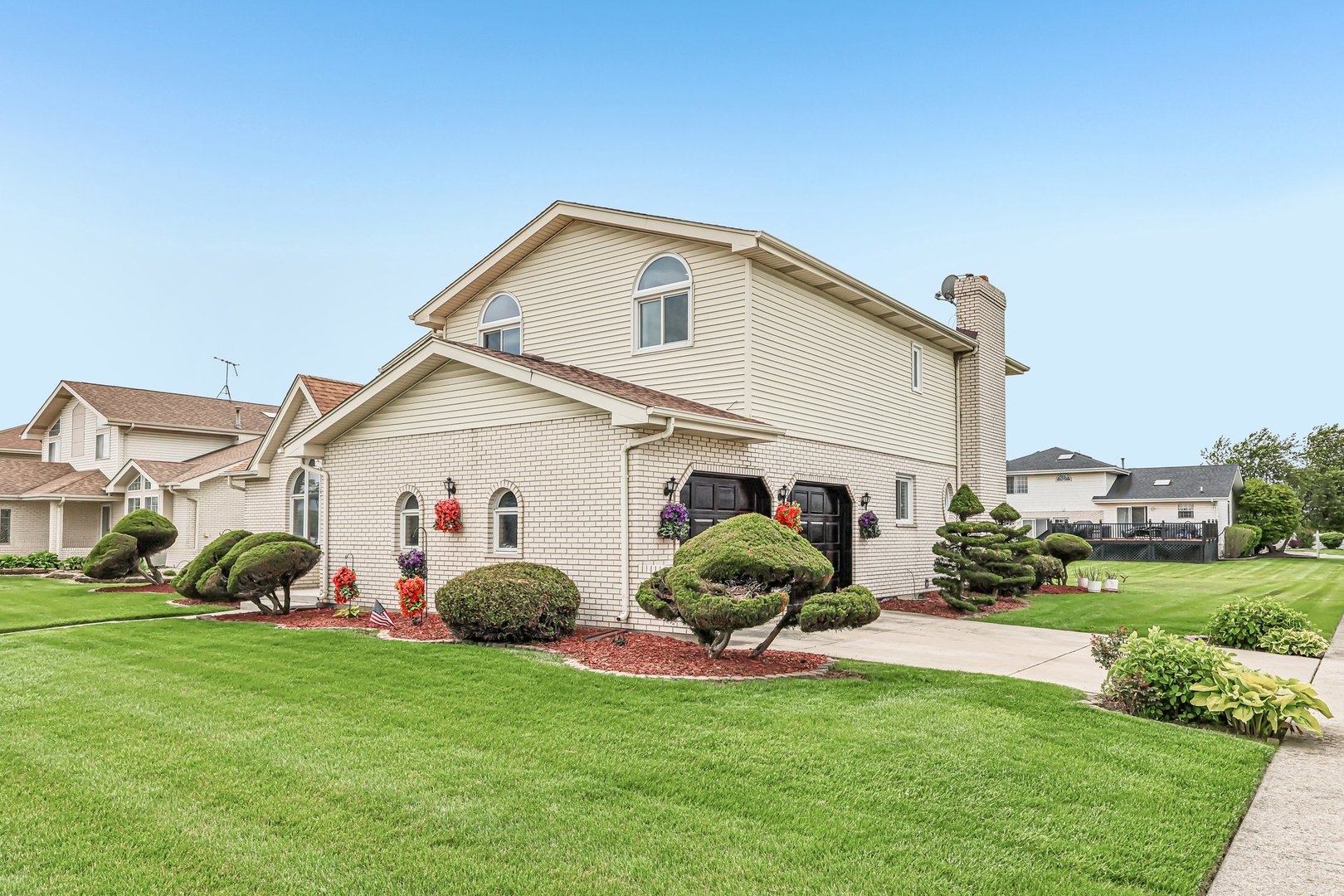 19500 Oakwood Avenue Lynwood IL 60411