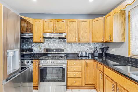 19500 Oakwood Avenue Lynwood IL 60411
