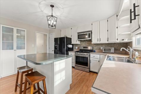 1205 West State Street Mahomet IL 61853
