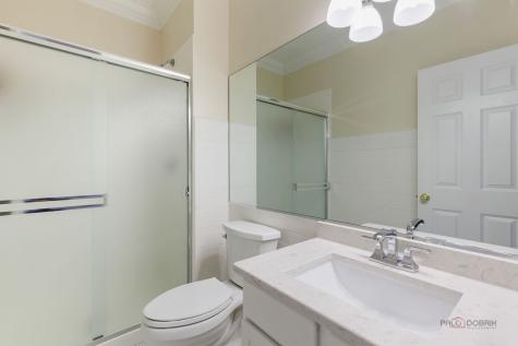 1133 Jessica Lane Libertyville IL 60048