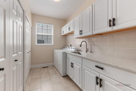 1133 Jessica Lane Libertyville IL 60048
