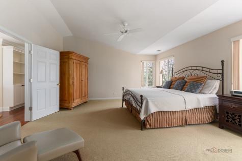 1133 Jessica Lane Libertyville IL 60048