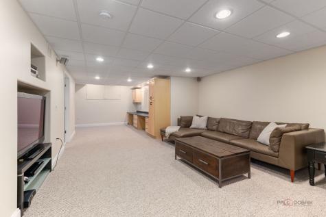 1133 Jessica Lane Libertyville IL 60048