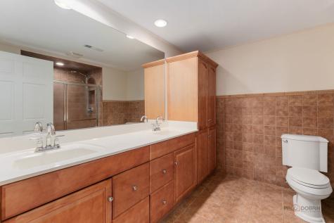 1133 Jessica Lane Libertyville IL 60048