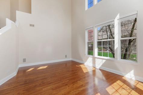 1133 Jessica Lane Libertyville IL 60048