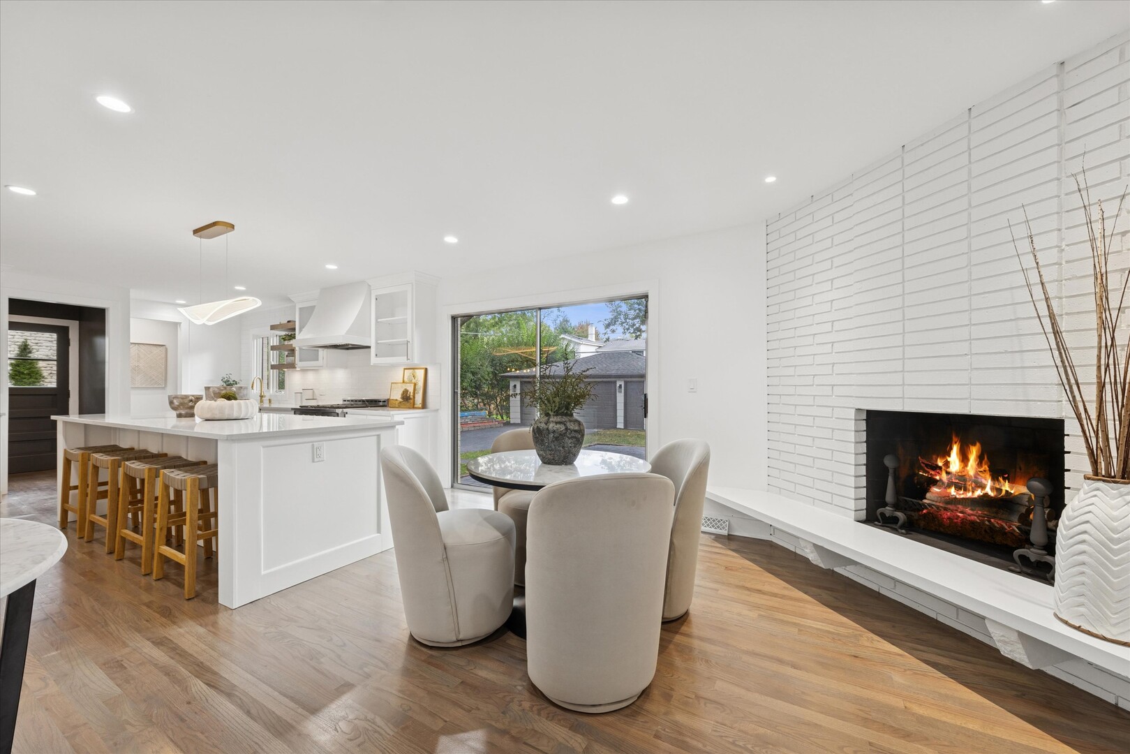 719 North Elm Street Hinsdale IL 60521