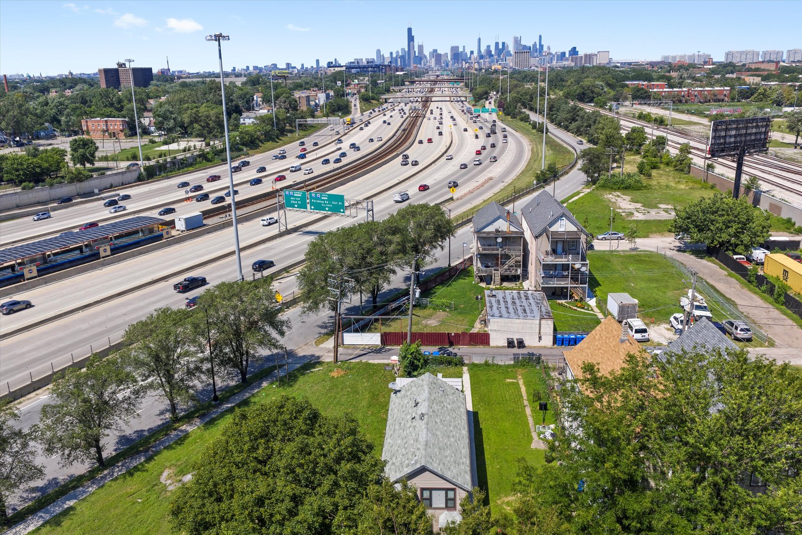 142 West Swann Street Chicago IL 60609