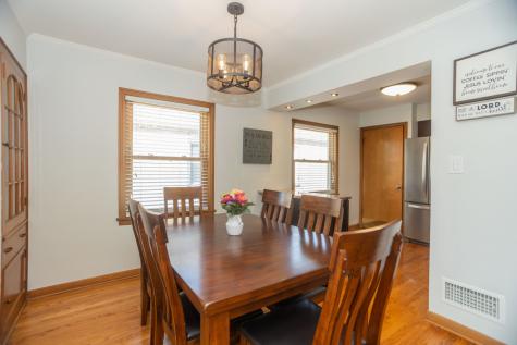 5121 North Nottingham Avenue Chicago IL 60656