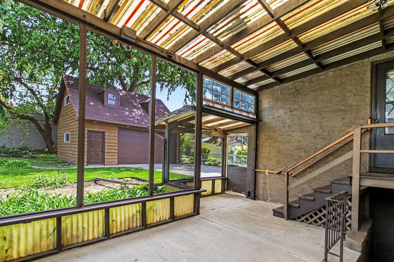 289 South Pick Avenue Elmhurst IL 60126