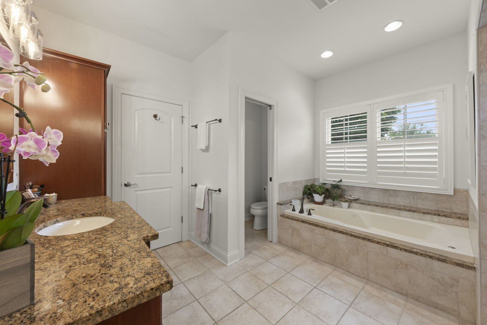 35 South Wilmette Avenue Westmont IL 60559