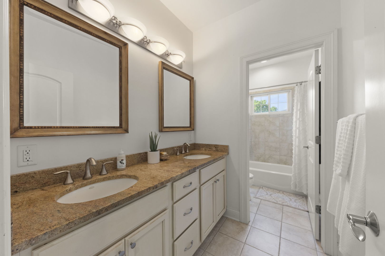 35 South Wilmette Avenue Westmont IL 60559