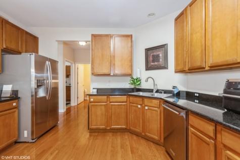 152 Orchards Pass Bartlett IL 60103