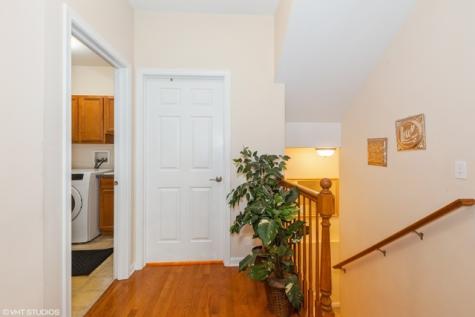 152 Orchards Pass Bartlett IL 60103