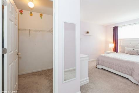 152 Orchards Pass Bartlett IL 60103