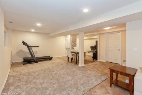 152 Orchards Pass Bartlett IL 60103