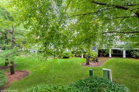 152 Orchards Pass Bartlett IL 60103