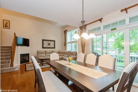 152 Orchards Pass Bartlett IL 60103