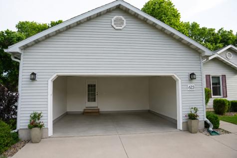 623 Magnolia Lane Ottawa IL 61350