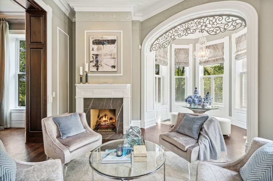 1407 North Hoyne Avenue Chicago IL 60622