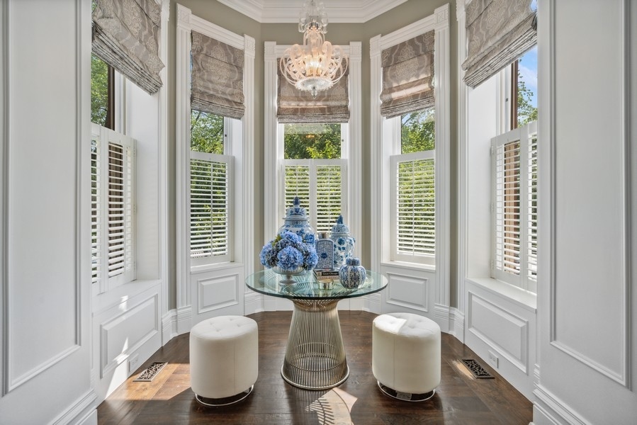 1407 North Hoyne Avenue Chicago IL 60622