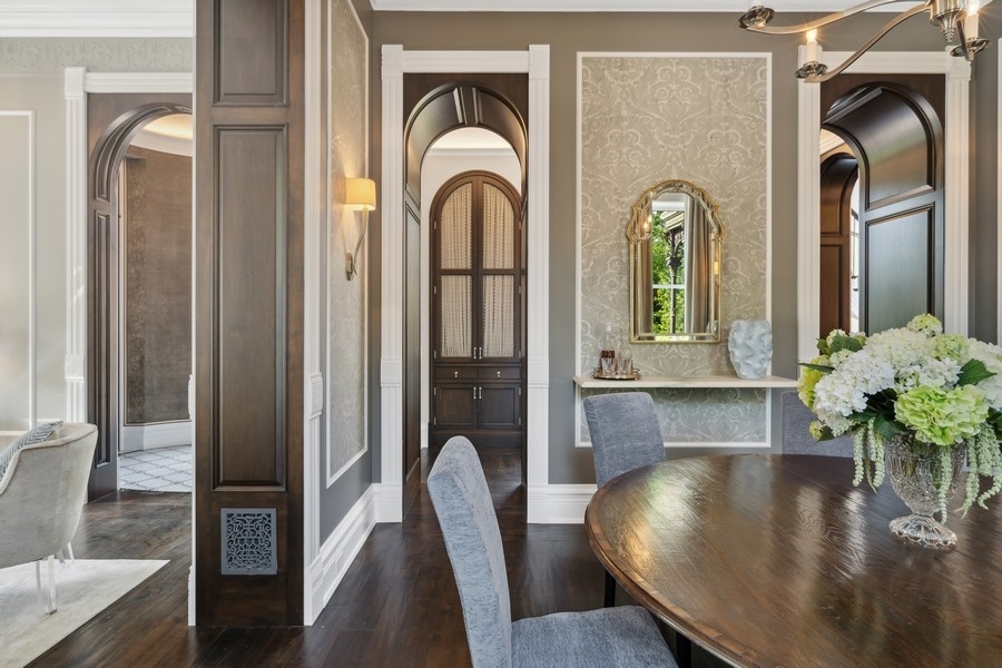 1407 North Hoyne Avenue Chicago IL 60622