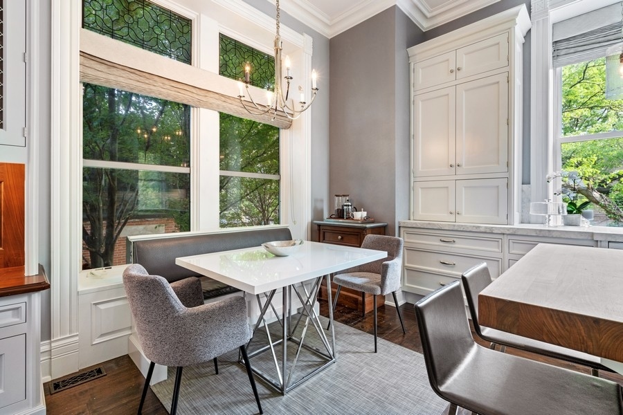 1407 North Hoyne Avenue Chicago IL 60622