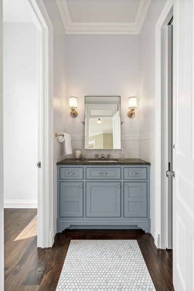 1407 North Hoyne Avenue Chicago IL 60622