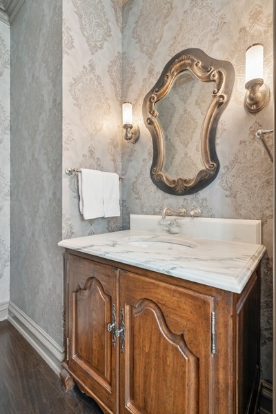 1407 North Hoyne Avenue Chicago IL 60622