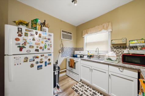 5122 West Bloomingdale Avenue Chicago IL 60639
