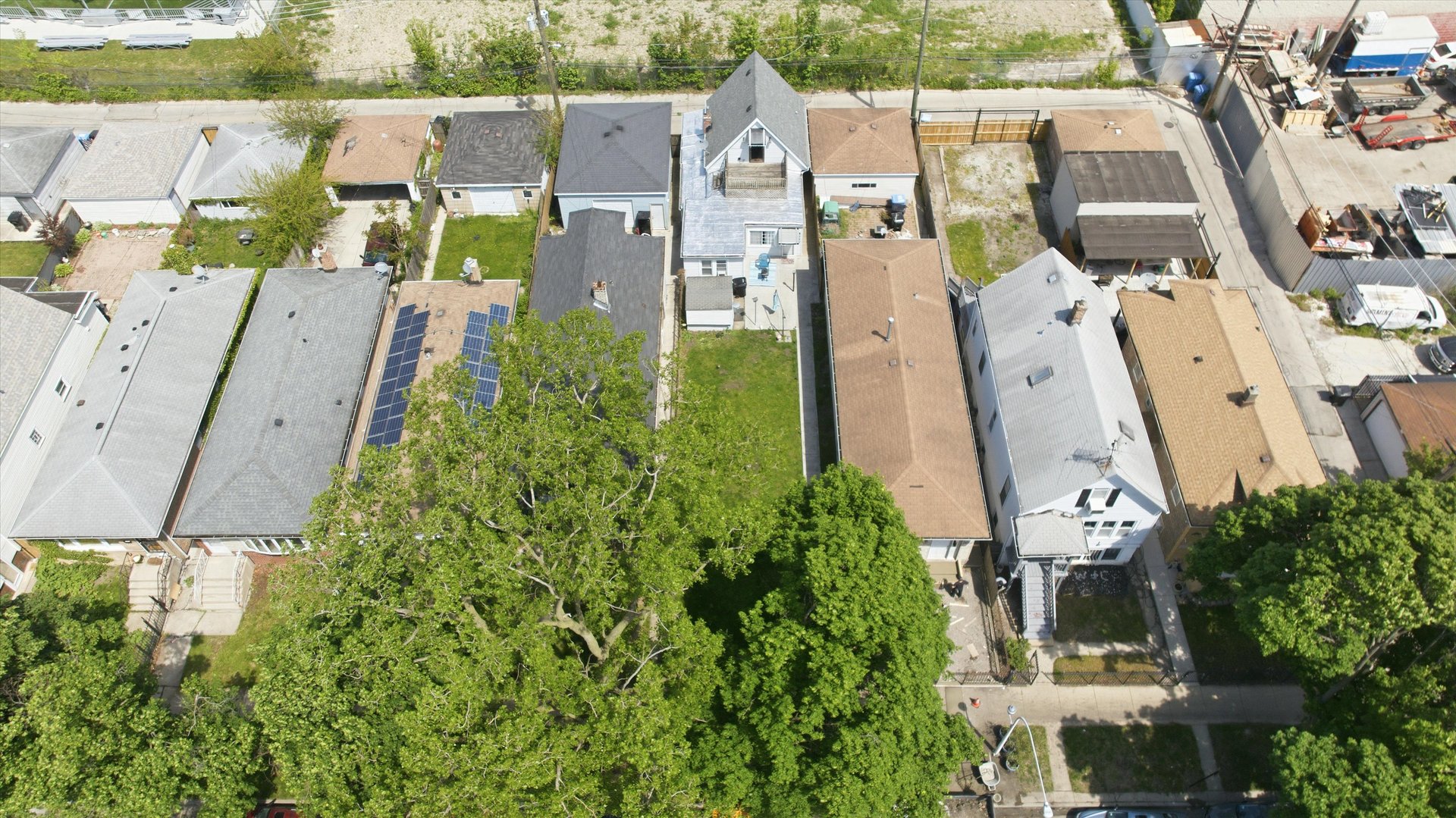 5122 West Bloomingdale Avenue Chicago IL 60639