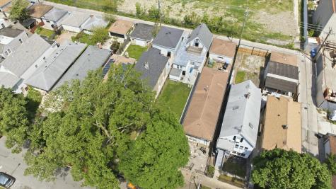 5122 West Bloomingdale Avenue Chicago IL 60639