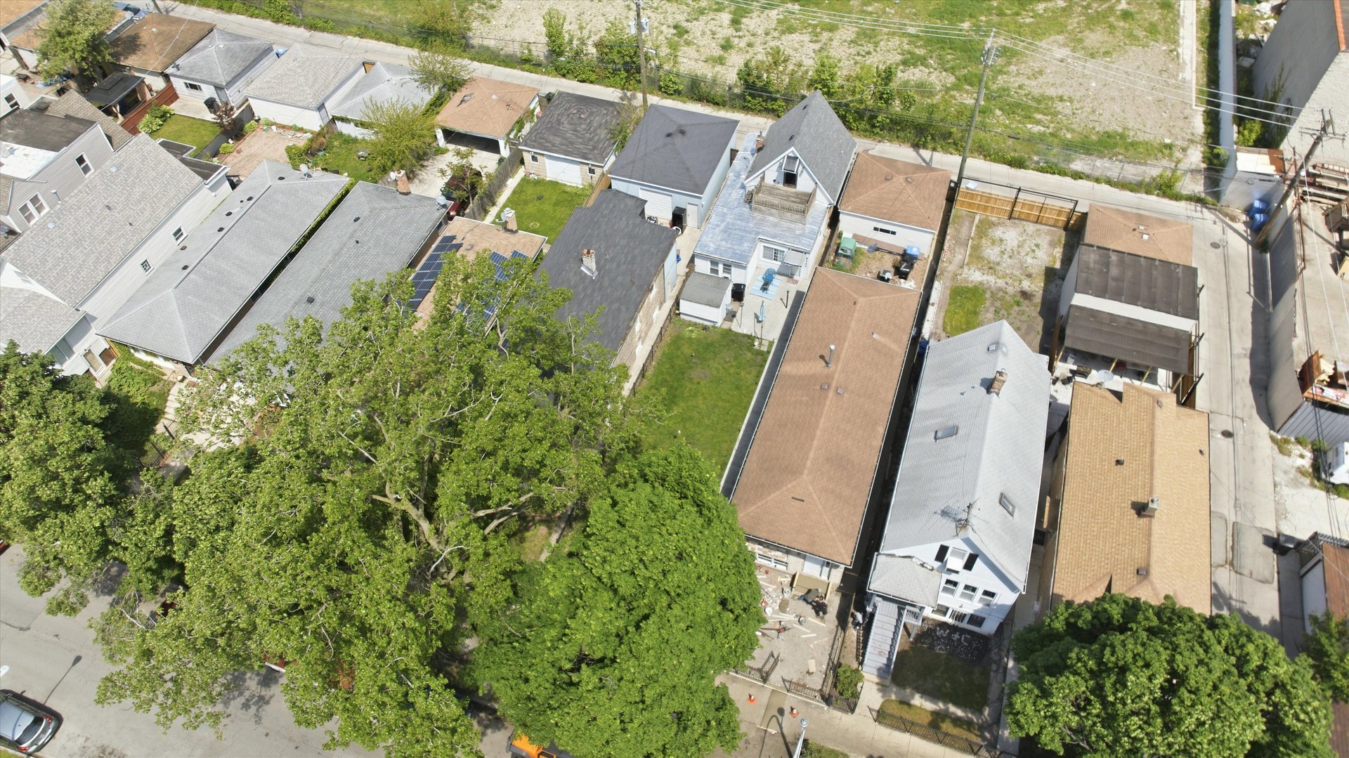 5122 West Bloomingdale Avenue Chicago IL 60639