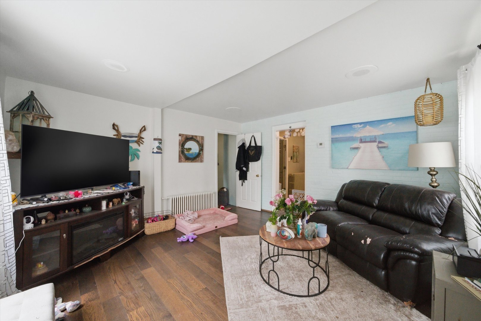 5122 West Bloomingdale Avenue Chicago IL 60639