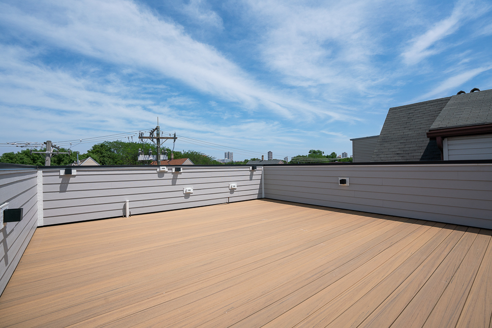 3456 North Claremont Avenue Chicago IL 60657