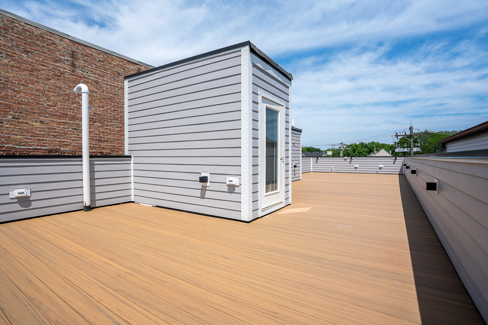 3456 North Claremont Avenue Chicago IL 60657