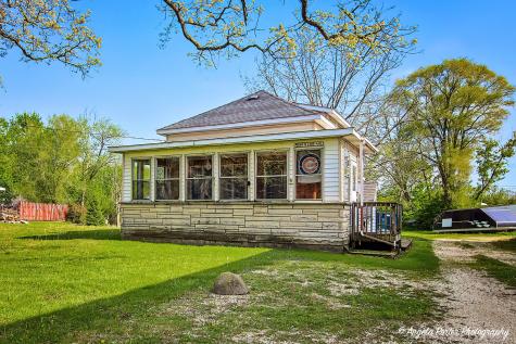 42169 North Lake Avenue Antioch IL 60002