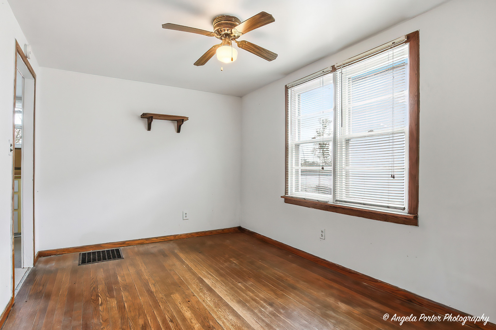 42169 North Lake Avenue Antioch IL 60002