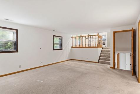 1432 Schramm Drive Westmont IL 60559