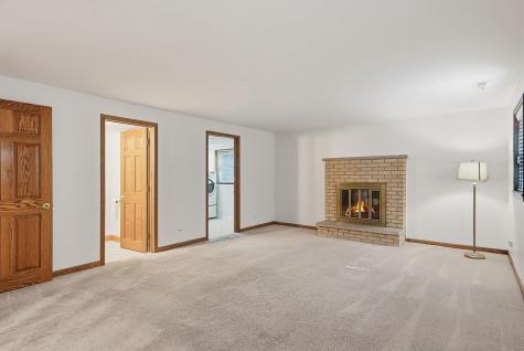 1432 Schramm Drive Westmont IL 60559
